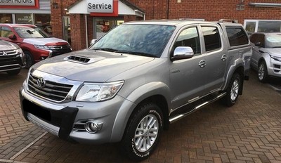 На Hilux 2015 проблема с подушками безопасности